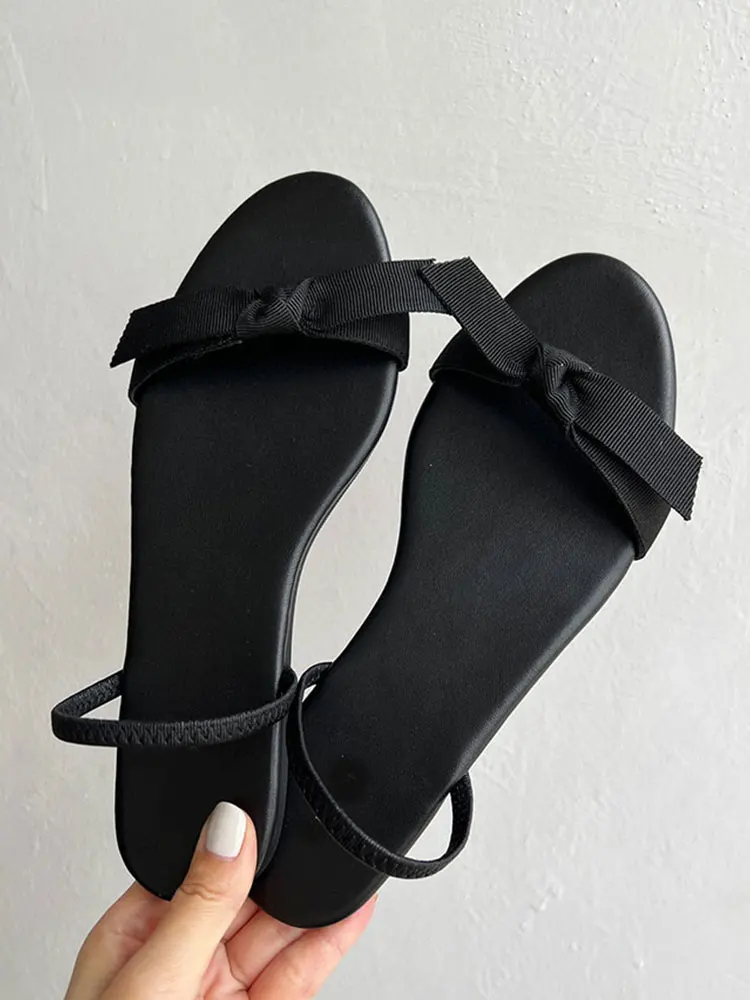 

Women's Roman Sle Flat Sandals Spring Summer New Knot Two-Way Wear Leather Slippers Comfortable Casual Footwear