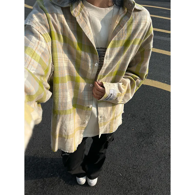 

Ретро adient Plaid Long Sve irt Свободный крой Мужчины Женщины Lazy Sle Американский модный бренд Одежда для пар Потертый хлопок...