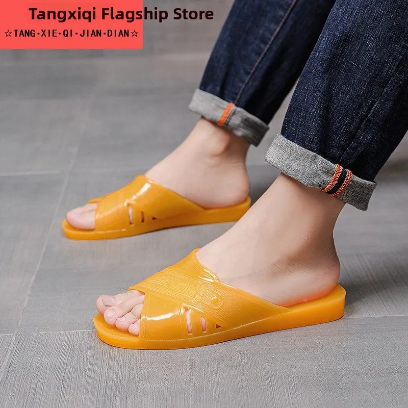 

Classic Retro Bath Slippers Anti-Slip Wear-Resistant Men's Women's Home Slippers Soft Bottom Cow Tendon Slippers