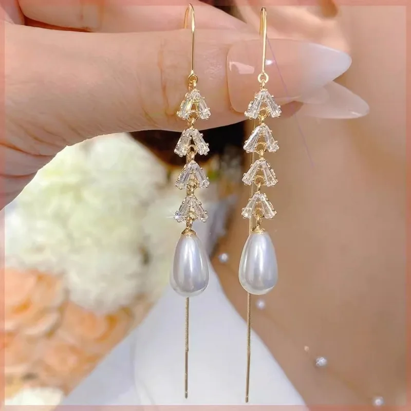 Korean Exquisite Leaf Pearl Dangle Earrings For Women Shiny Zircon Love Bowknot Long Tassel Drop Earring Party Charm Jewelry