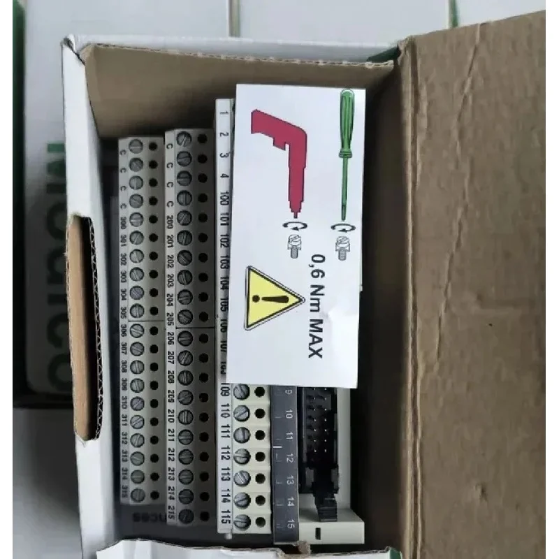 3-Stage Digital Indication Connection Base for ABE7H16C31