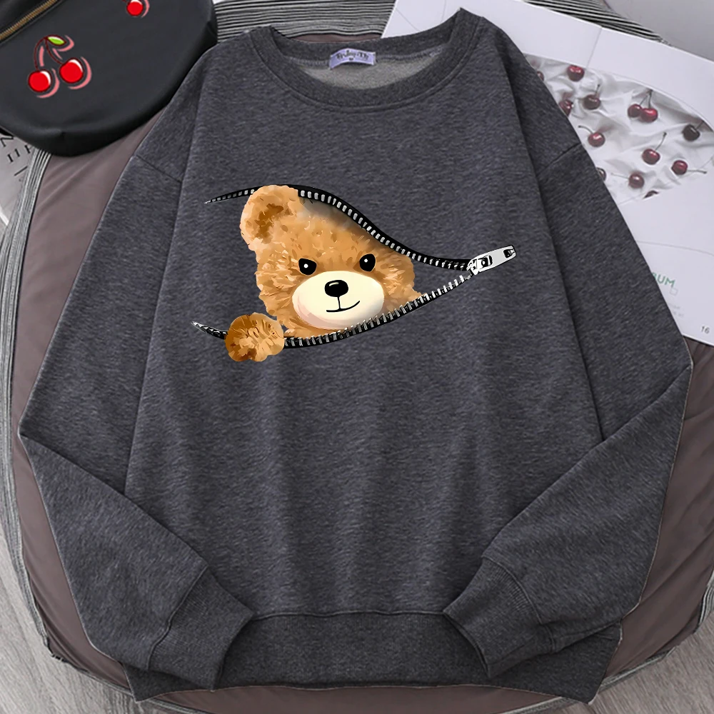 Secretly Watching Your Teddy Bear Sweatshirt Mans Fashion Pullovers Casual Loose Clothing Street Basics Unisex Retro Sportswear