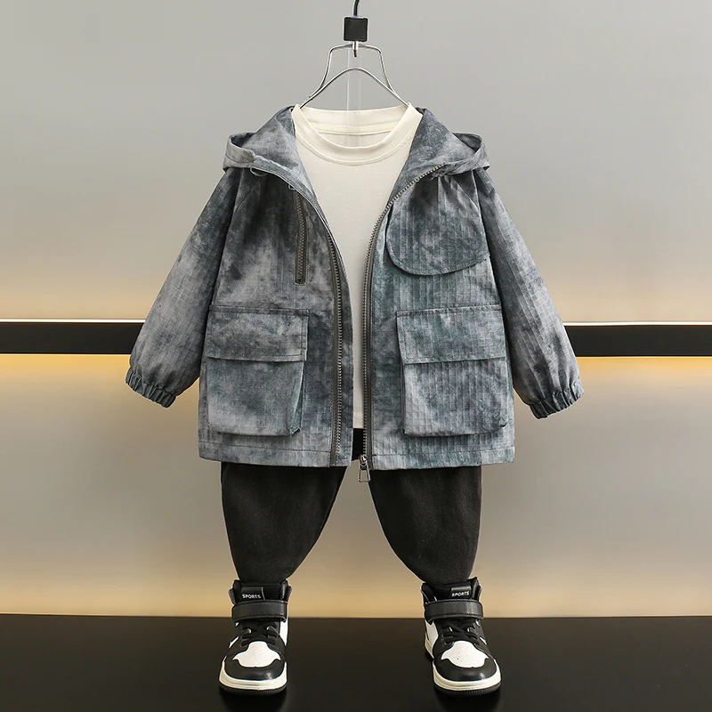 

Джет на весну и осень для мальчиков, новинка 2024, детская ветровка, крутое пальто с капюшоном для маленьких мальчиков, водонепроницаемое хлопковое пальто с подставкой