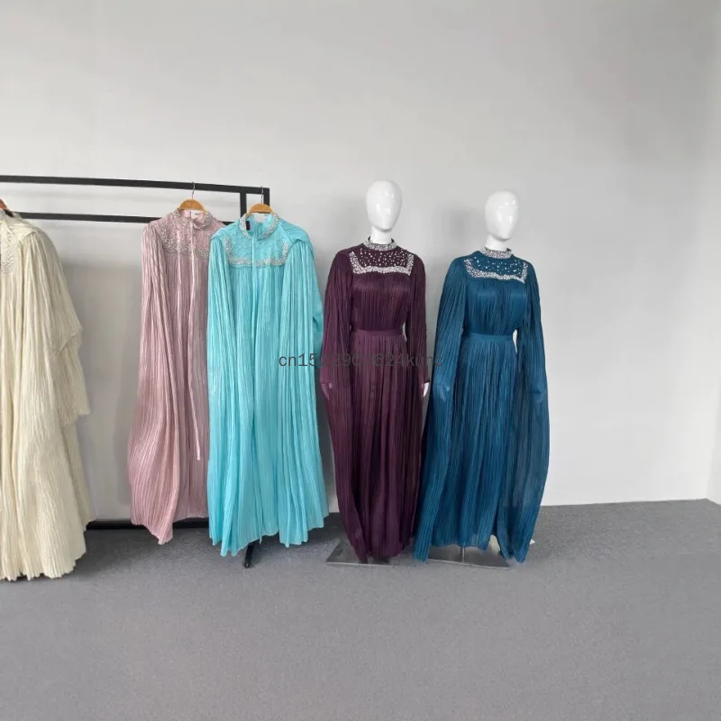 New Women Customized Elegant Muslim Evening Dress High Neck Long Sleeves Pleated Dubai Arabian Party Dress with Beaded Lady Gown