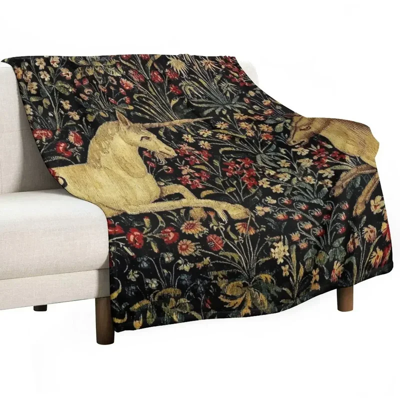 

Medieval Unicorn Midnight Floral Tapestry Throw Blanket Hairy Bed Fashionable Blankets