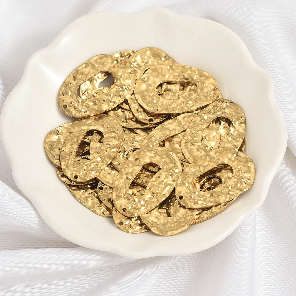 8pcs Brass Double-Sided Embossed Single Hole Irregular Hollow Geometric Pendant DIY Jewelry Making Women's Jewelry Accessories