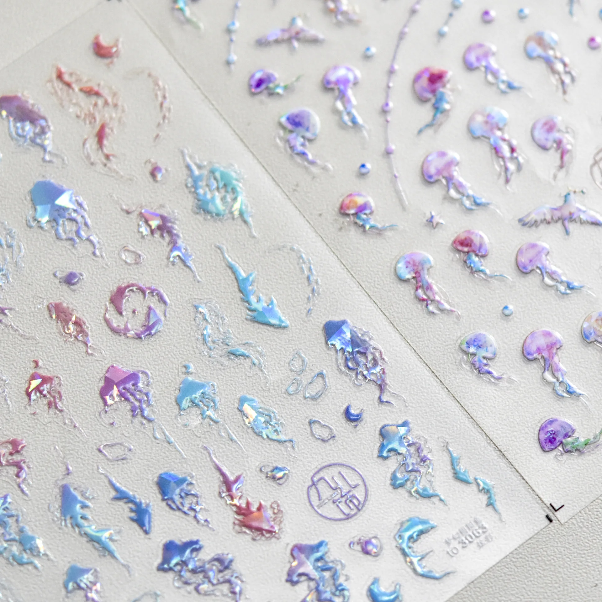 5D Sparkling Jellyfish Fish Nail Stickers High Quality Exquisite Colorful Summer Sea Life Slider Nail Art Decorative Stickers
