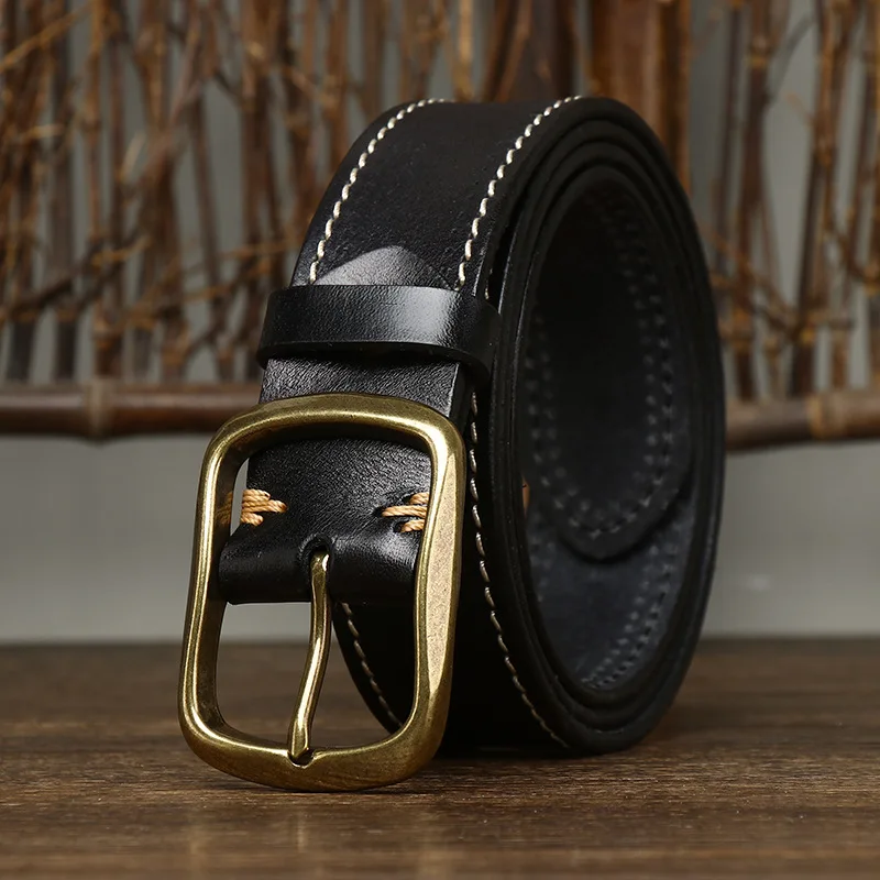 Fashionable retro leather belt for men with real leather and copper buckle, suitable for casual jeans
