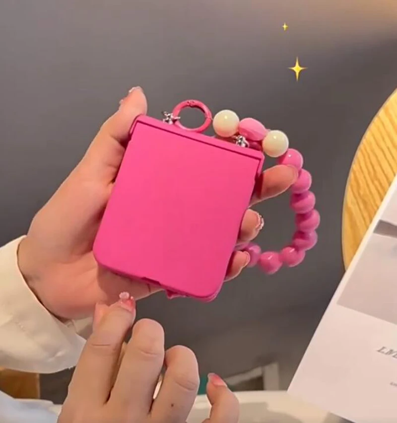 Cute Rose Bracelet Phone Case for Samsung Galaxy Z Flip 5 6 Flip6 Zflip5 Cover