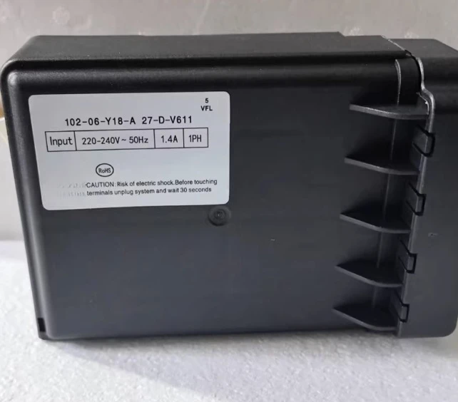 Replacement Refrigerator Inverter Board Compatible with 105-01-Y18-A 37-D-V780 Models, 127V Drive Control PCB