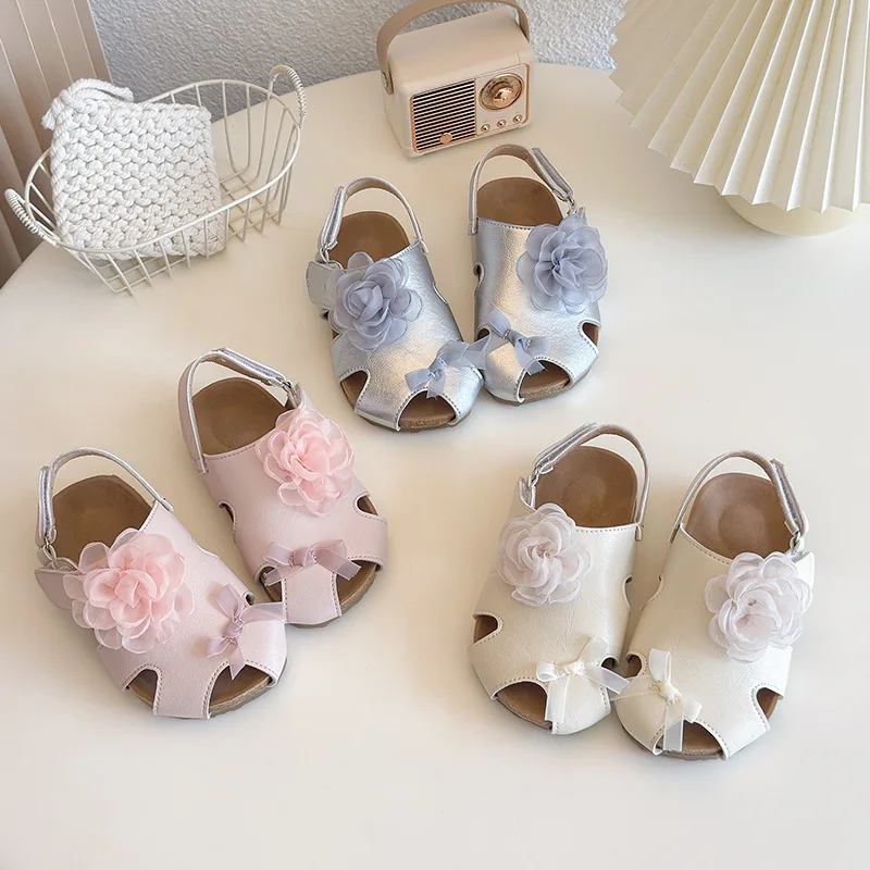 Girls' Sandals 2025 New Hollow Breathable Cute Flower Kid's Princess Shoes Casual Versatile Children's Shoes Plus Size 22-36