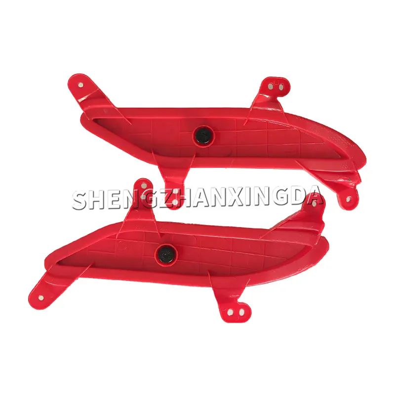 1/2 ชิ้นส่วนกันชนหลังไฟสะท้อนแสงป้องกันด้านหลัง ​ ​   แถบสะท้อนแสงกันชนปรับปรุงความปลอดภัยในการขับขี่เหมาะสําหรับ St. Daffy Sports 2013-2016 ไฟสะท้อนแสงกันชน