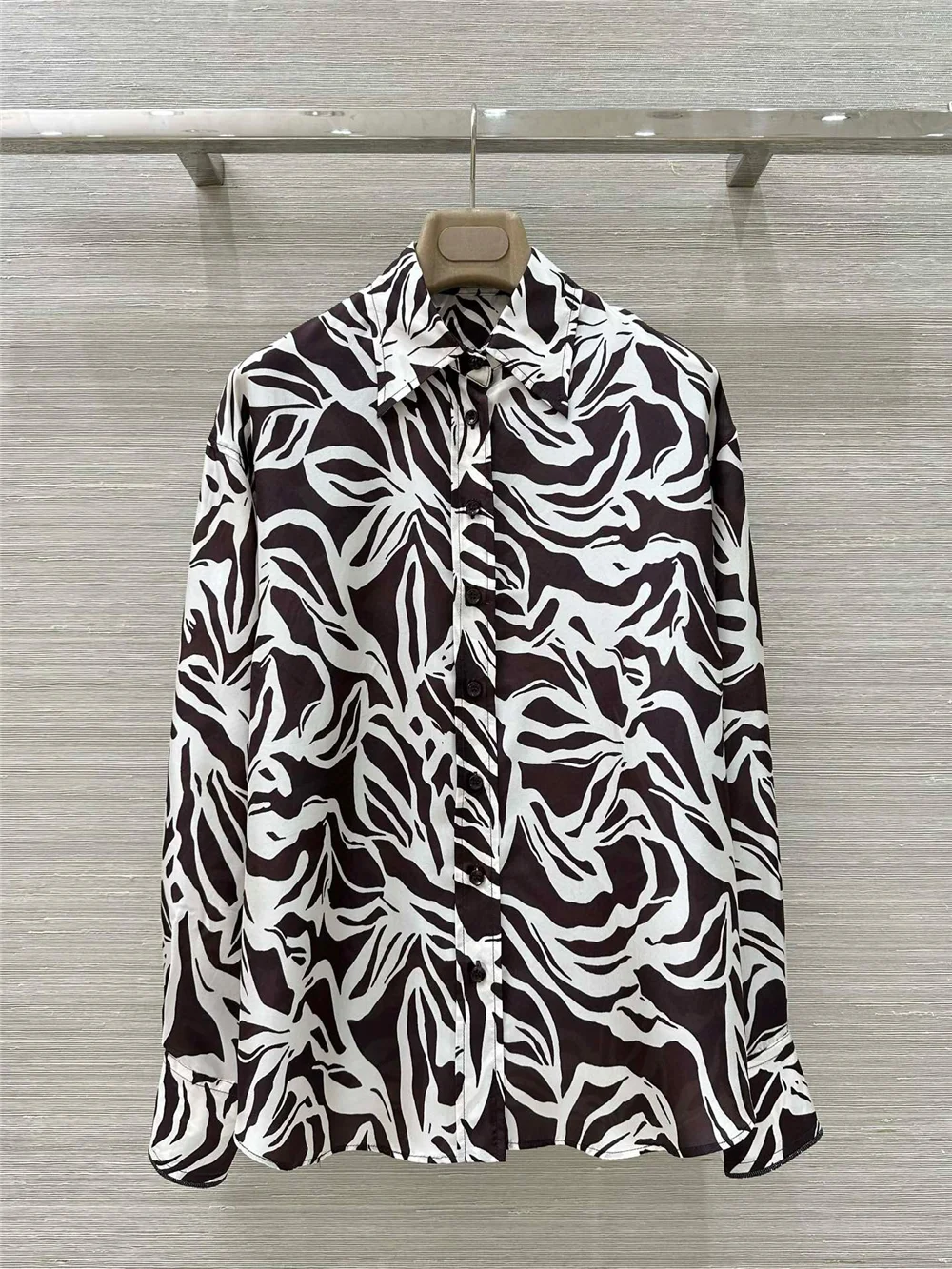 

Women's New Early Autumn Silk Print Long-Sleeved Shirt Top Temperament Elegant
