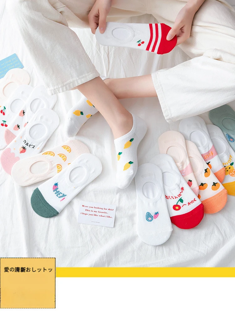 Spring Summer Thin Cotton Socks Lovely Girls Heart Shallow Mouth Non-slip Invisible Breathable Boat Socks Sports Socks Women