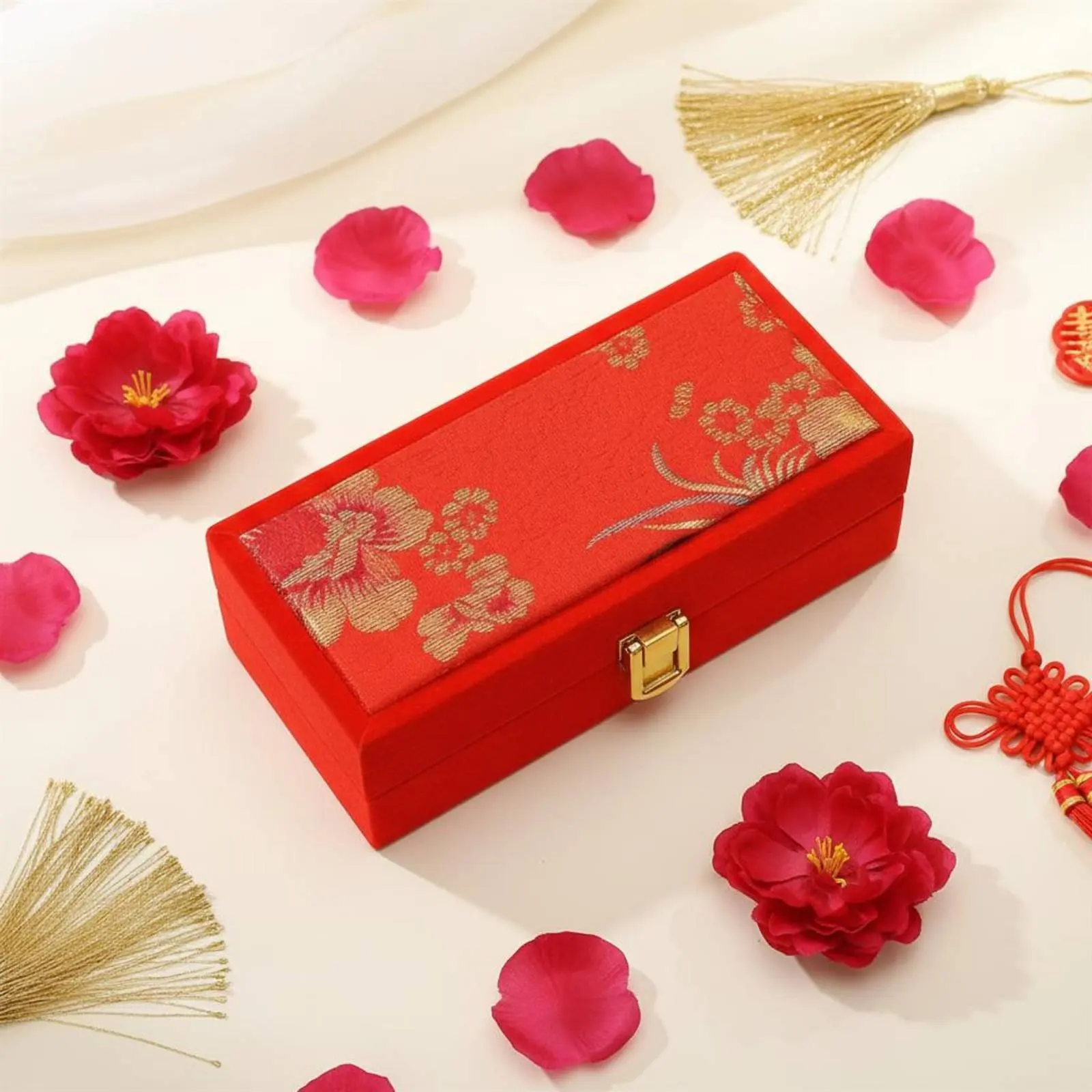 Red Luxuriously Soft Gold Bar Box Secure Latch Closure Chinese Wedding Gift Box Brocade Jewelry Case