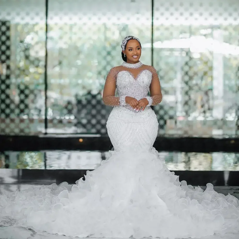 Customized Luxury Sparkly High Neck Bridal Gown Plus Size Mermaid Beading Pleated Wedding Dress Sequined 2026 Vestido De Noiva