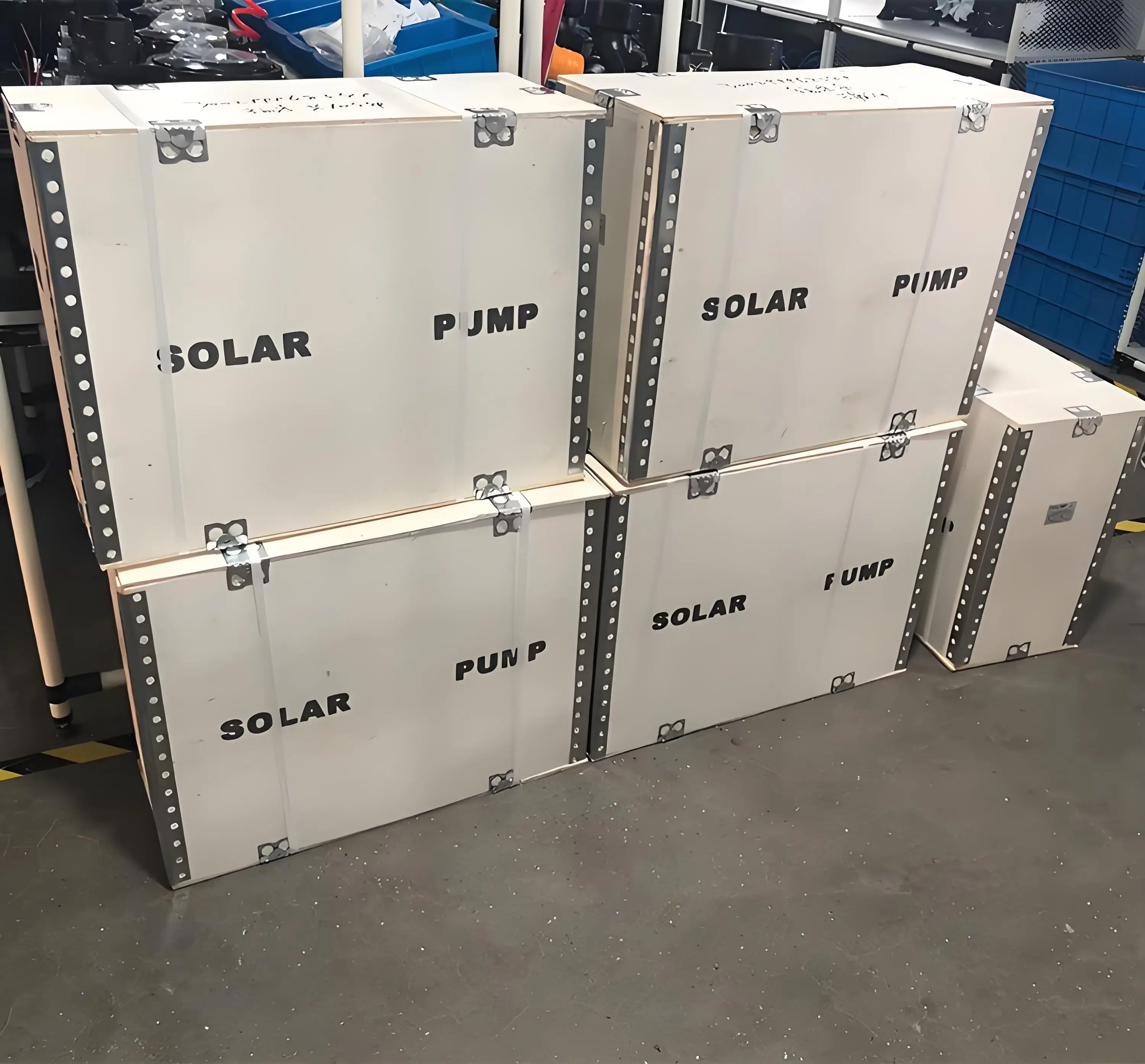 Pompe à eau solaire en acier inoxydable 48V 0.68 avec levage haute pression pour l'irrigation dans les grandes fermes domestiques et petites