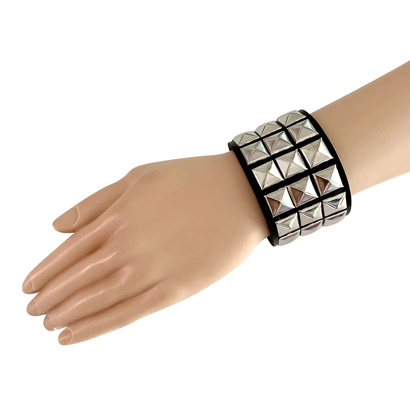 [Factory Direct Sales] European and American Punk Personality Bracelet Three Rows of Rivets Square Bracelet Couple Fashion Leath