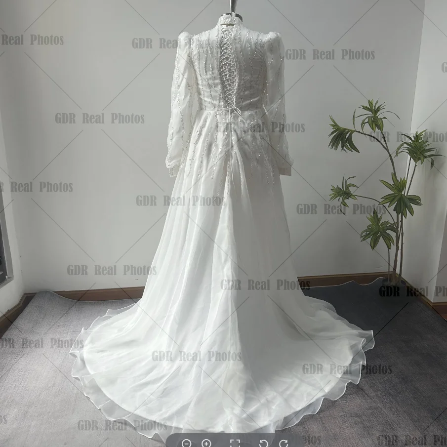 Personalizado muçulmano moda a linha vestidos de casamento drapeado plissado paillette pérolas plissado escova trem vestido de noiva robe de mariée