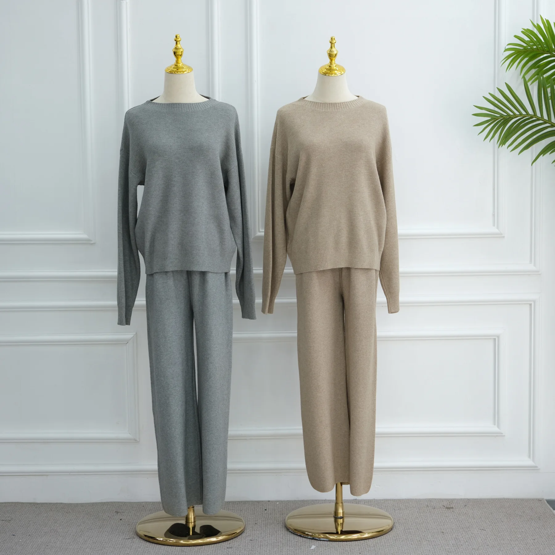 

Winter Muslim Woman Set Knited Sweater with Pants 2 Piece Sets Ensemble Knitwear Top Trousers Islam Outfits Autumn Knitting Suit