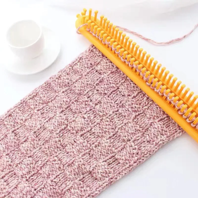 1 Stück Strickwebrahmen aus Kunststoff mit langem Griff für DIY-Webarbeiten, zum Herstellen von Pompons, Socken, Mützen und Schals