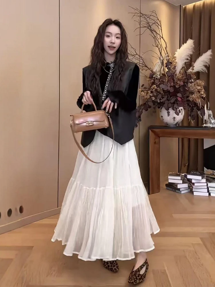 

Spring New plus Size Fashionable Black Base Shirt Skirt Vest Three-Piece Set Comfortable Loose Cut High Waist Long Skirt