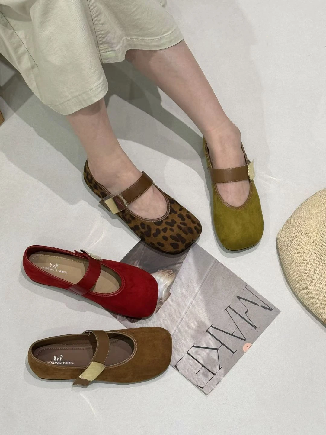 zapatos-planos-retro-de-terciopelo-con-punta-cuadrada-estilo-mary-jane-para-mujer-versatiles-para-verano-y-otono-de-calzado-facil-con-suela-suave