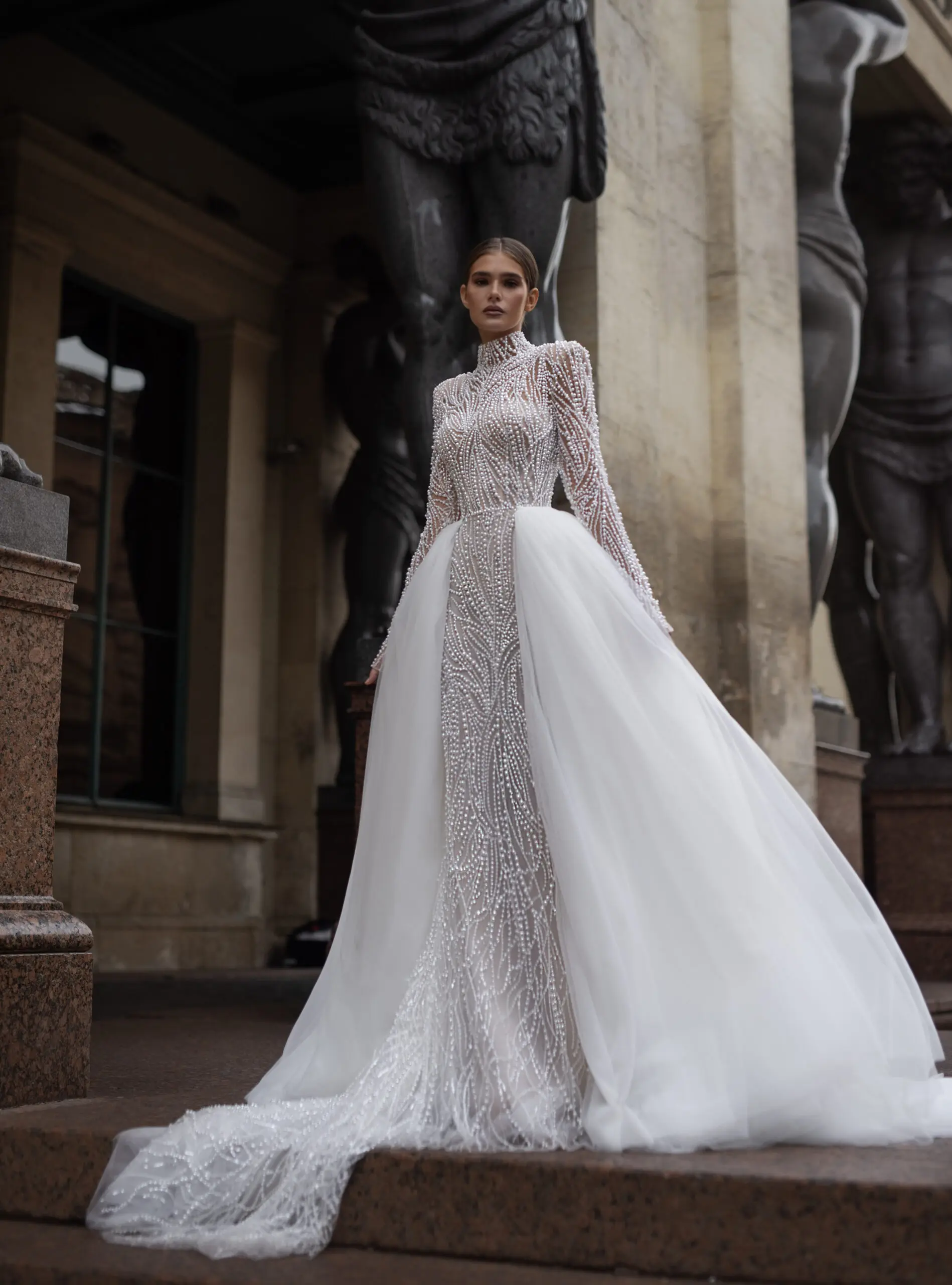 Elegant Pearls Mermaid Wedding Dress High Neck Bridal Gown Overskirts Beading Long Sleeves Bride Dresses Slim Fit Customized