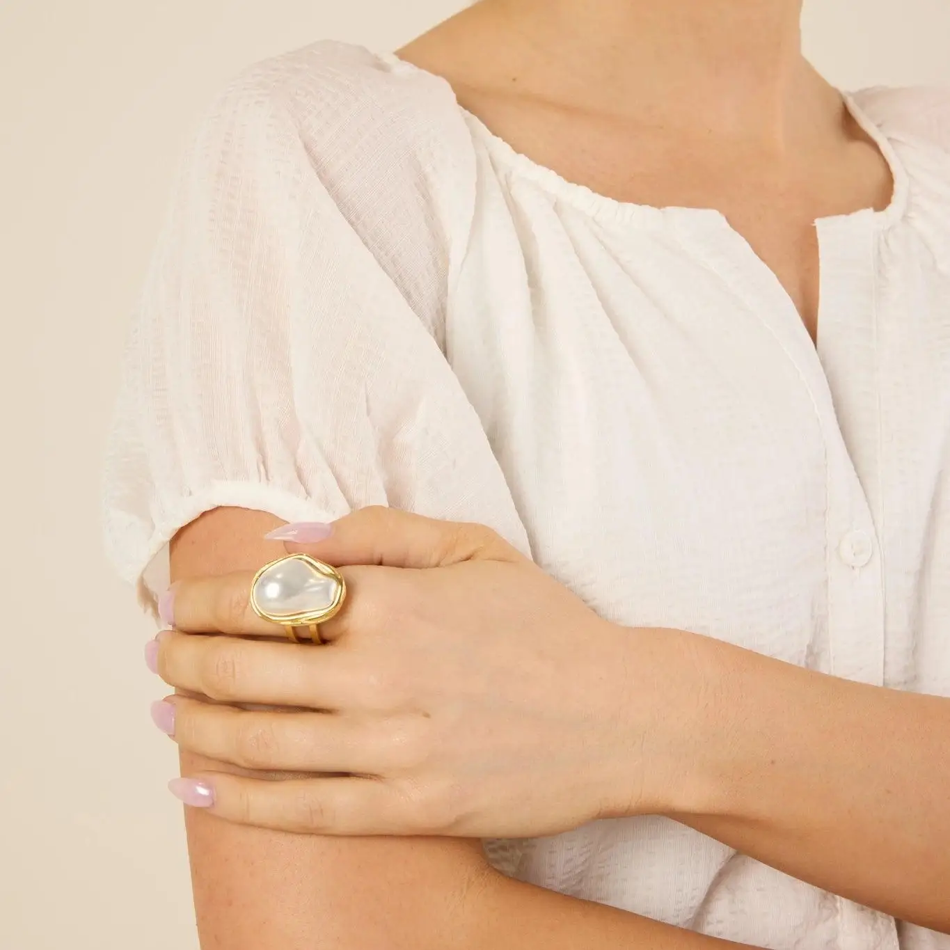 Minimalistische Edelstahl-Ohrringe mit unregelmäßigen großen Perlen, Schmucksets für Damen, trendiger Charm-Schmuck, Geschenke – Detail 3