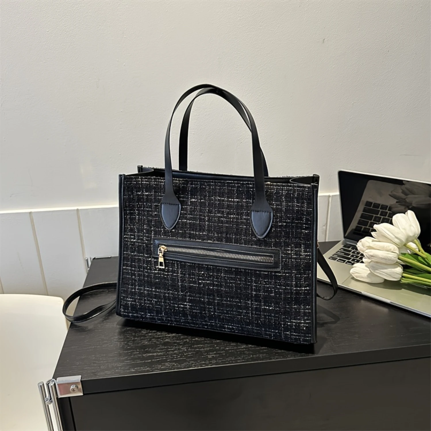 

Luxury Tweed Tote Bag with Elegant Plaid Pattern - Fashion Crossbody Handbag for Women