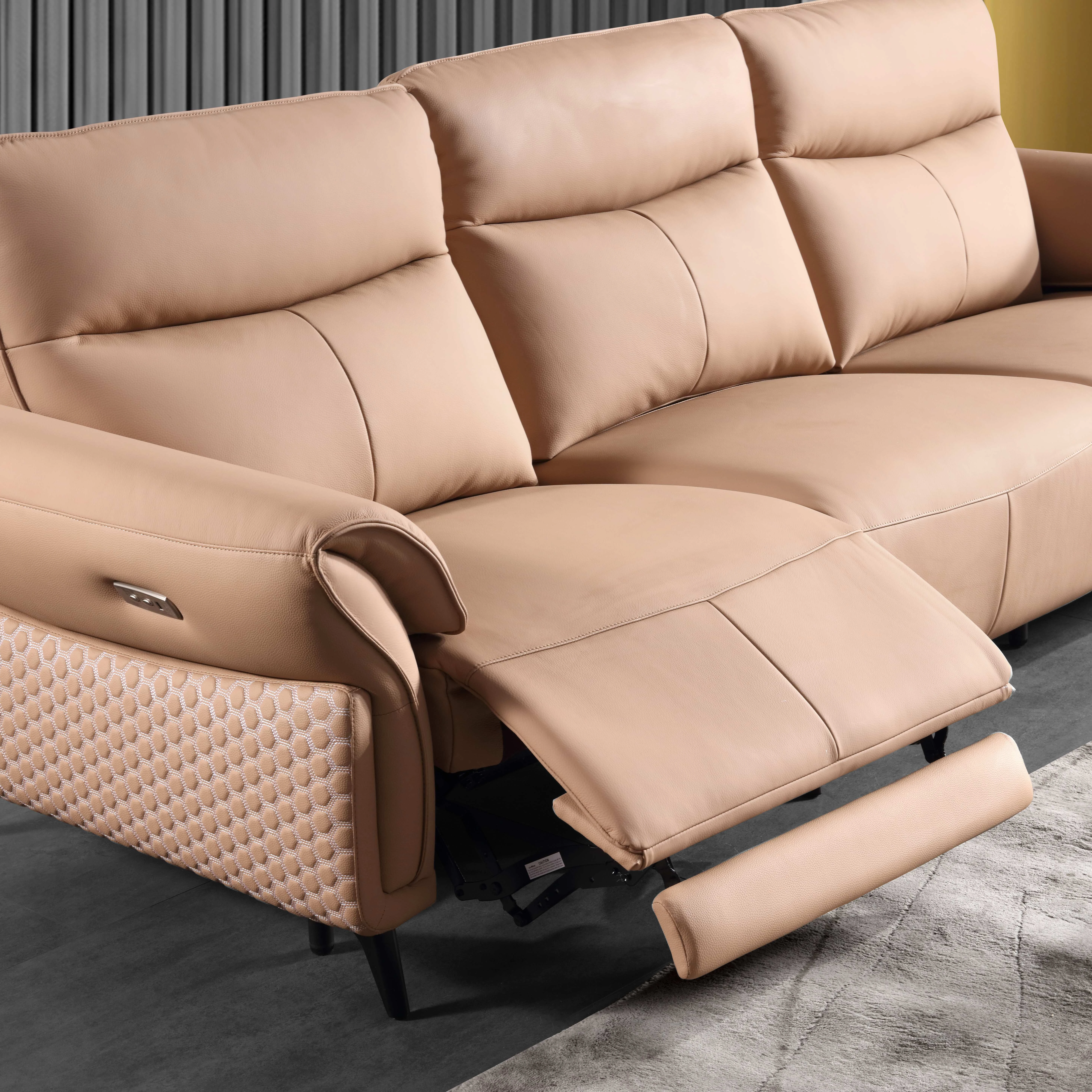 2025 Hot Selling Multi Function Modern Electric Luxury European Design Genuine Leather Recliner Sofa