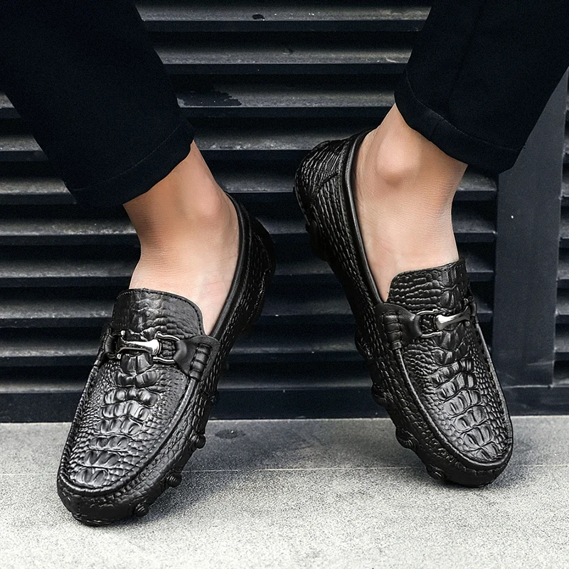 

2022 Genuine Leather Men's Crocodile Pattern Loafers Luxury Brands Casual Breathable Slip-On Moccasin Fashion Men Driving Flats