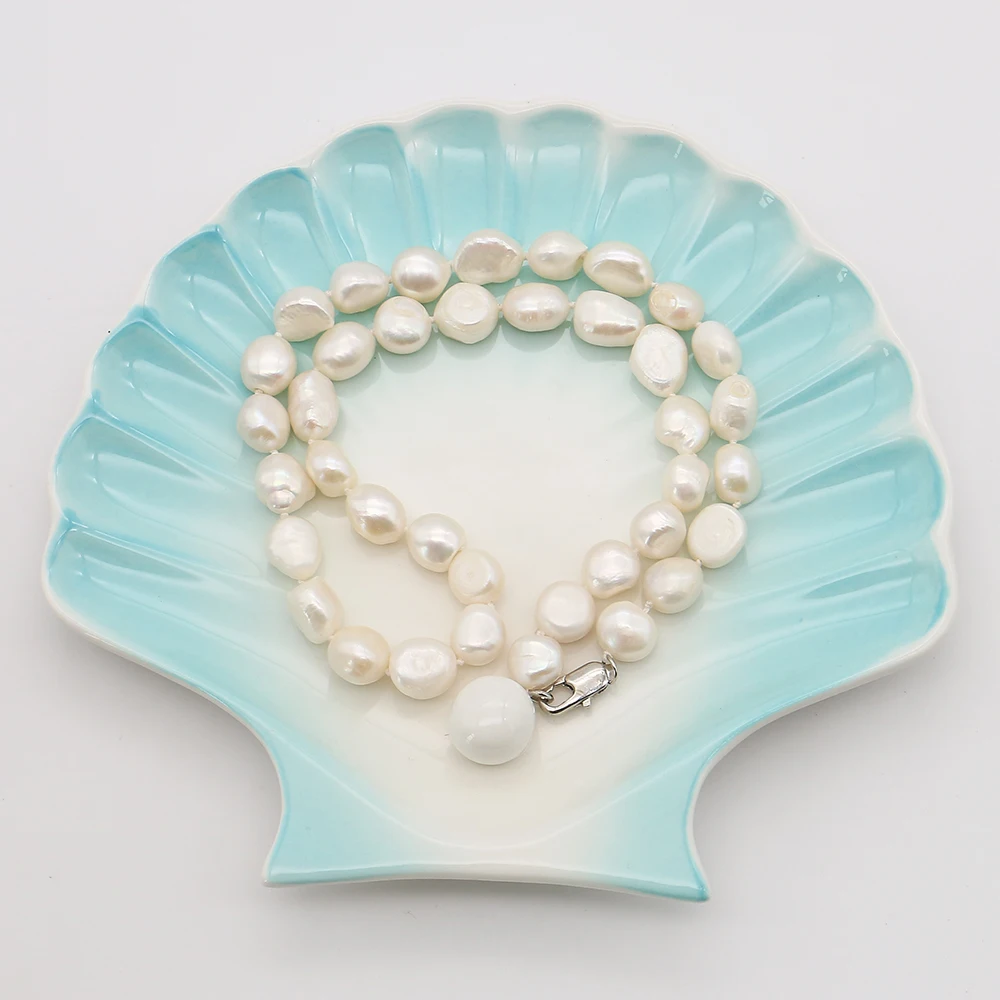 

Irregular Natural Freshwater Double-sided Glossy Pearls Necklace 9-10mm Baroque Pearl With Lobster Clasp Design Necklace Gift