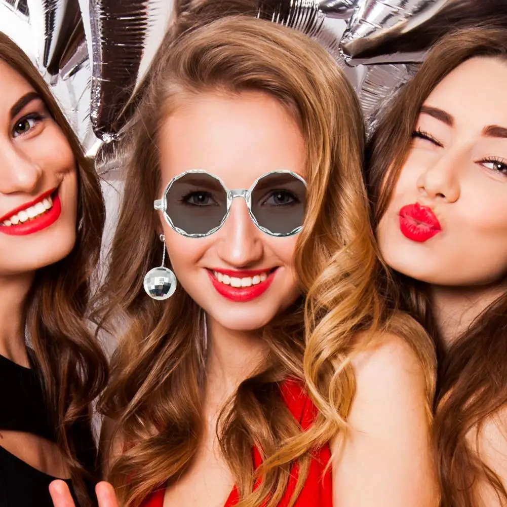 Gafas de discoteca retro Bola de discoteca retro Favores de fiesta para mujeres Hombres Gafas de sol con colgante de bola de discoteca Accesorios de carnaval Únicos