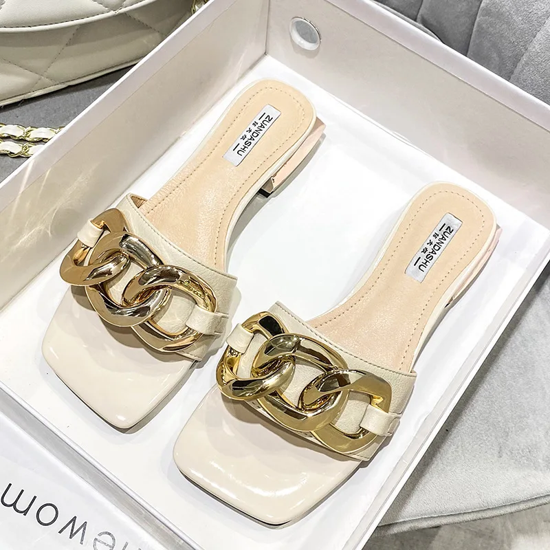 Summer New Shoes for Women Slipper Fashion Chain Leather Casual Sandals Girl Heels Slides