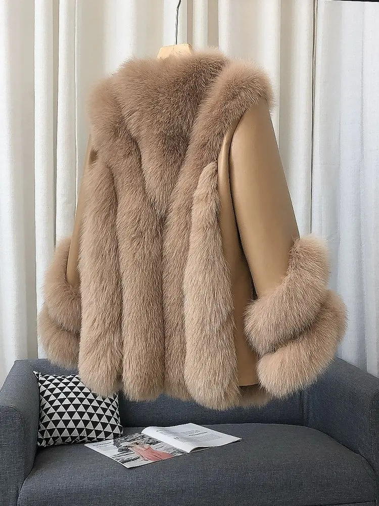 Whole Skin Fox Fur Grass Women's Mid length 2023 New Fur Integrated Sheep Skin White Duck Down Down Coat Winter