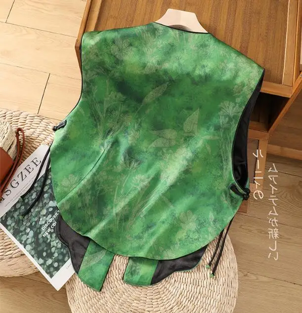 New Chinese style retro jacquard buckle vest 2024 spring new fashionable Chinese style vest jacket
