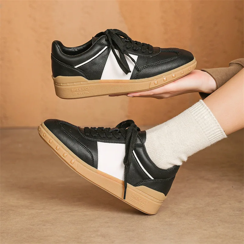 

Retro Training Casual Sneaker Women's Spring Summer Color-Blocked White Flat Shoes Athletic Board Shoes Platform Shoes