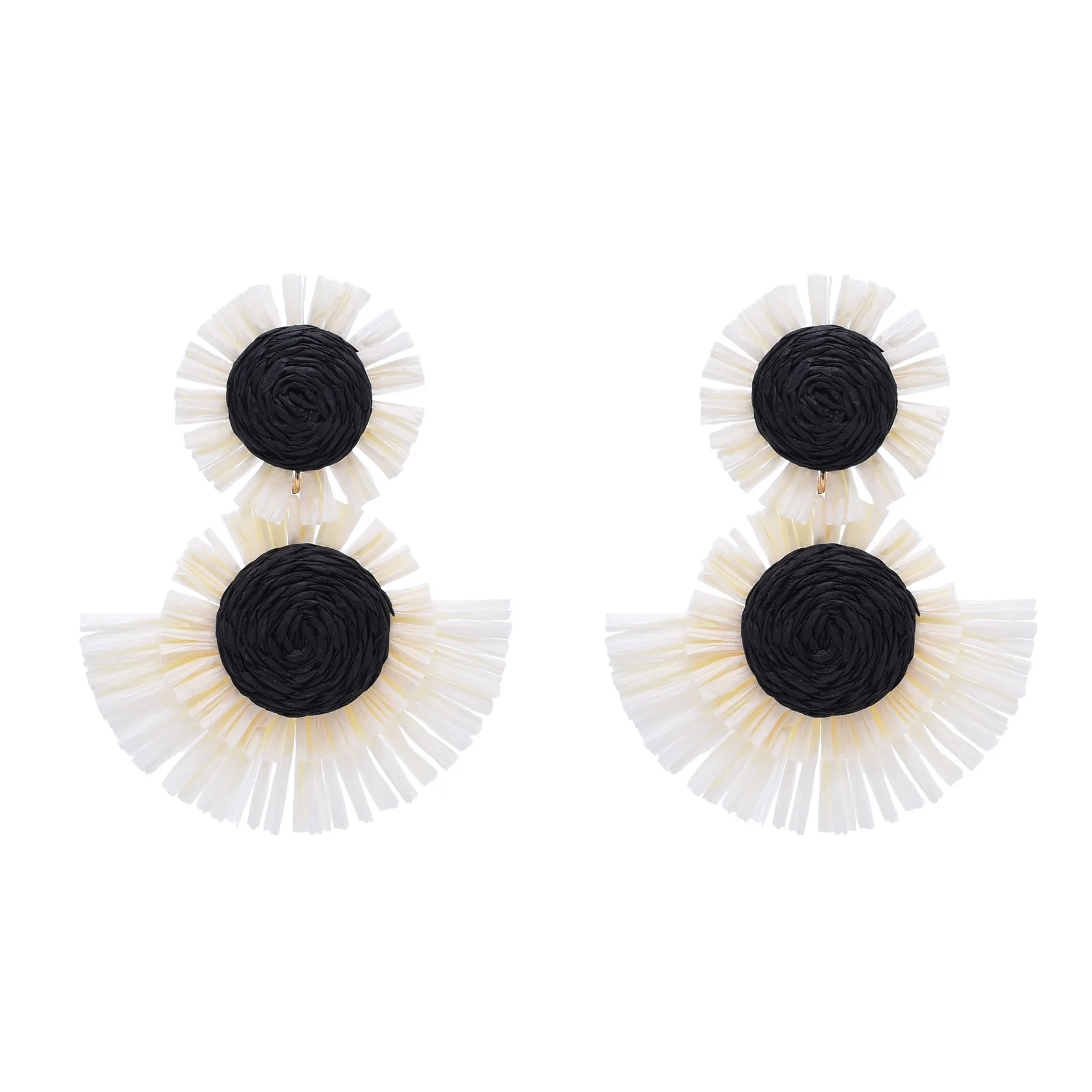 White Black Lafite Grass Hand Woven Fan Round Flower Pendant Earrings for Women Summer Beach Party Earrings New Trendy Jewelry