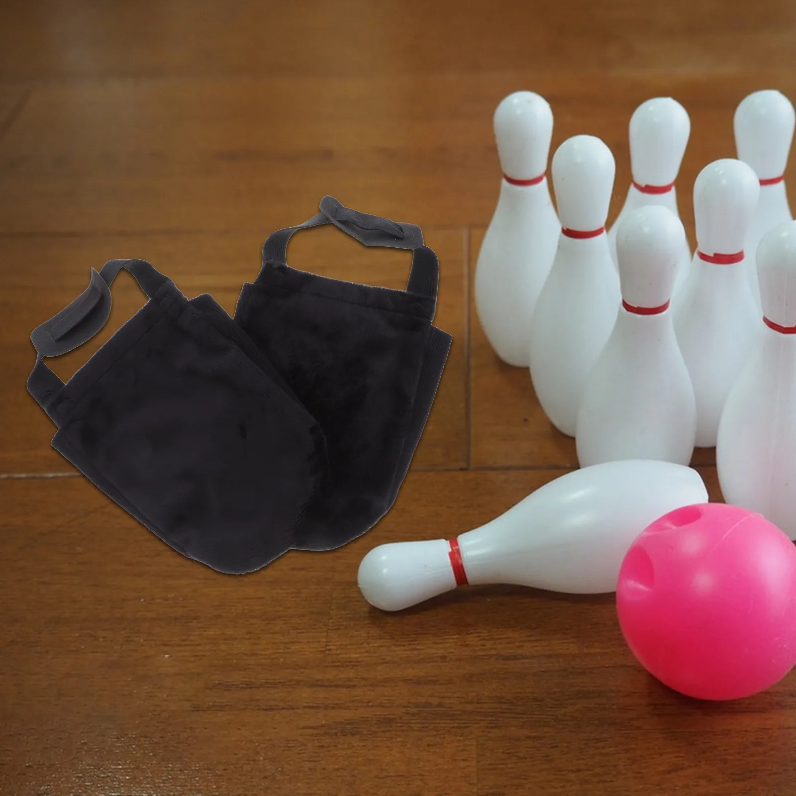 2Pairs Bowling Shoe Covers Sliding Slider for Smooth Ball Release Cotton Flannelette Sole Reusable Washable Bowling Accessories