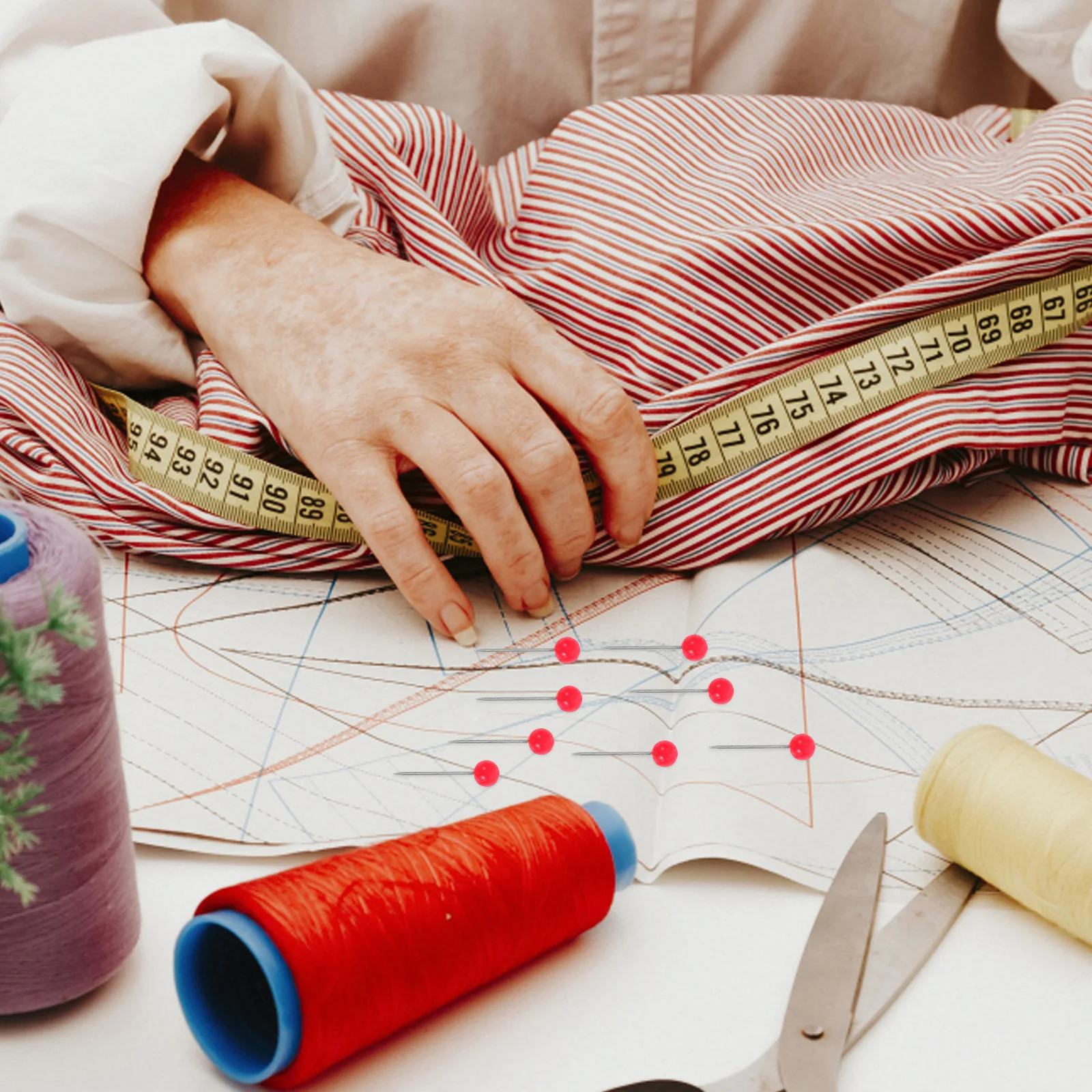 600 قطعة دبابيس خريطة الرأس الأحمر للنشرة مكتب ملف دبوس لوحات خرائط السفر مكتب المدرسة المنزل استخدام مع صندوق تخزين