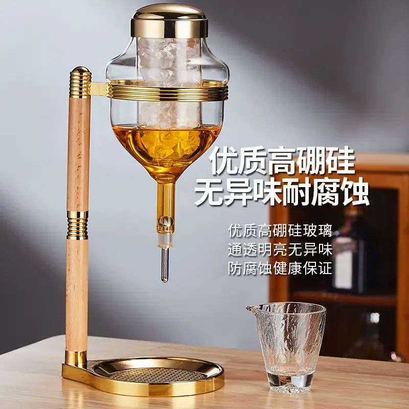 The same sake wine set in the Japanese material store, ice wine jug, wine cooler, thimble, drip-leakage thermos jug faucet, red