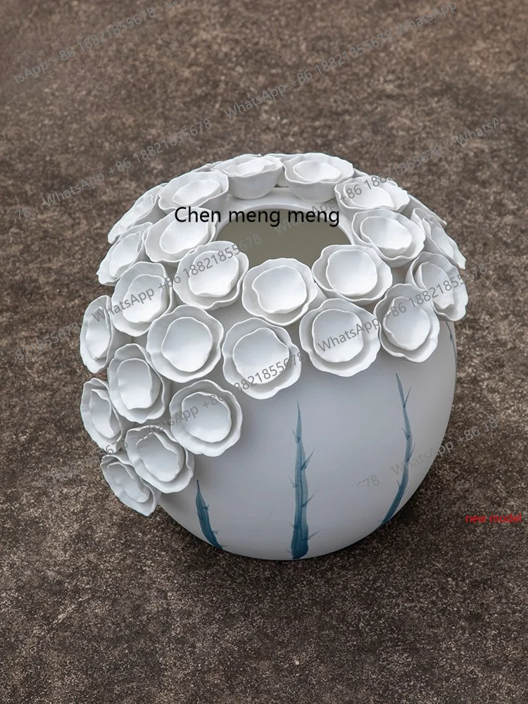 H178Handmade ceramic vase creative pinching flower living room, ornament light luxury flower arrangement jewelry