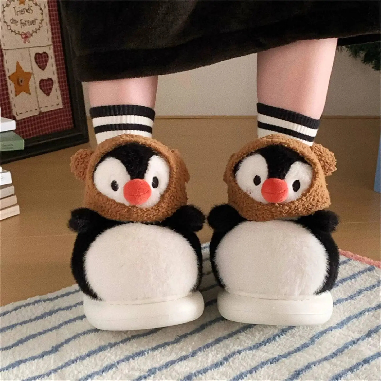 

Women Home Slippers 2025 Winter New Women's Cute Penguin Slippers Furry Warm Girlish Anti Slip Indoor Household Cartoon Shoes