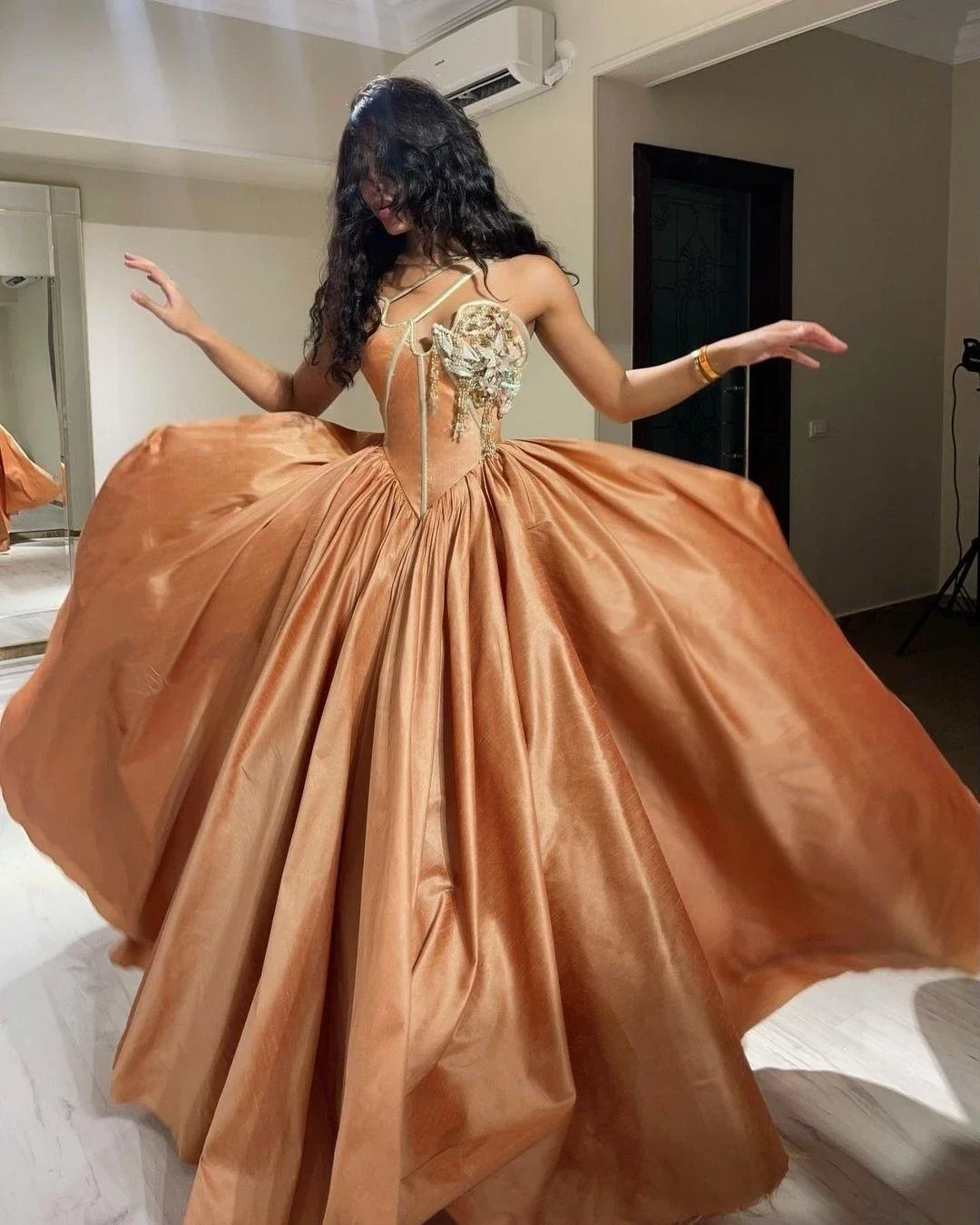 CustomizedYipeisha Prom Dresses Intricate Elegant Retro One-shoulder Ball Gown Beading Satin Formal Occasion Gown Abiye Modeller