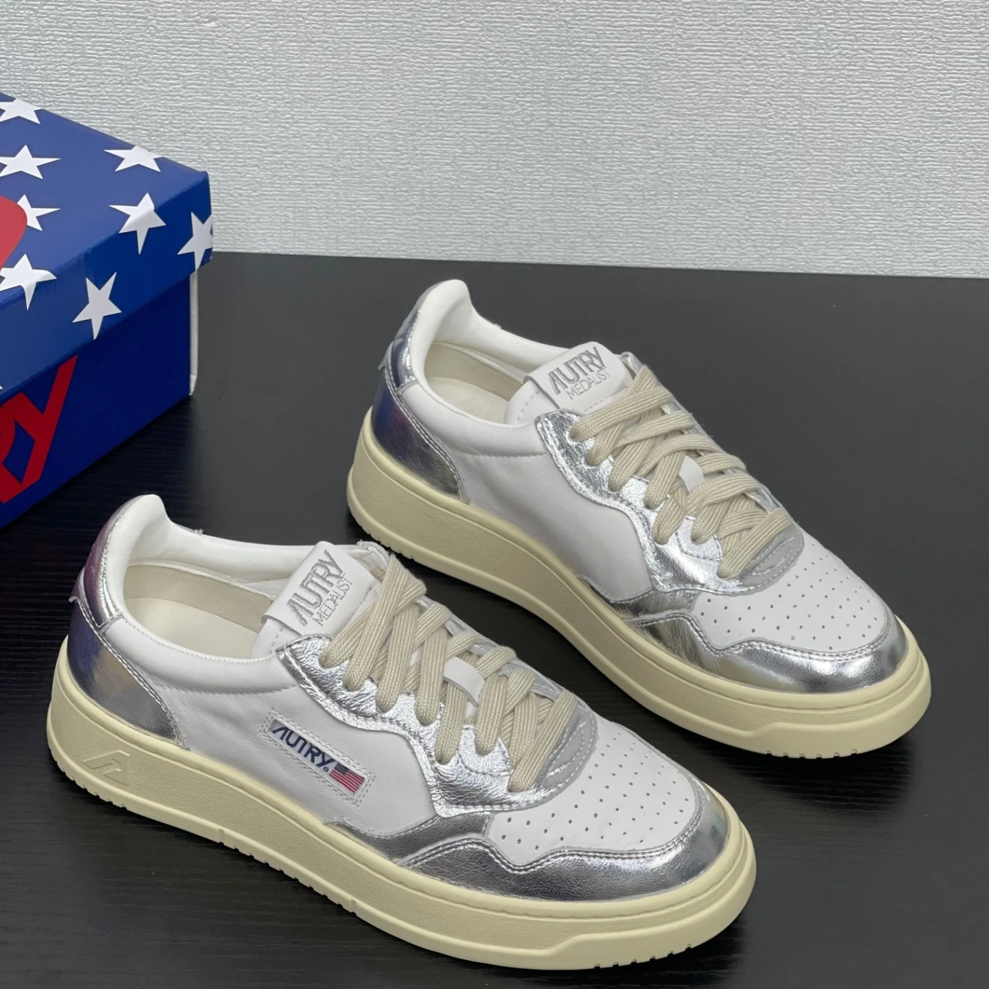 أحذية رياضية نسائية كلاسيكية من الجلد الطبيعي النقي قابلة للتنفس، أحذية رياضية كاجوال متعددة الاستخدامات، مريحة... #5