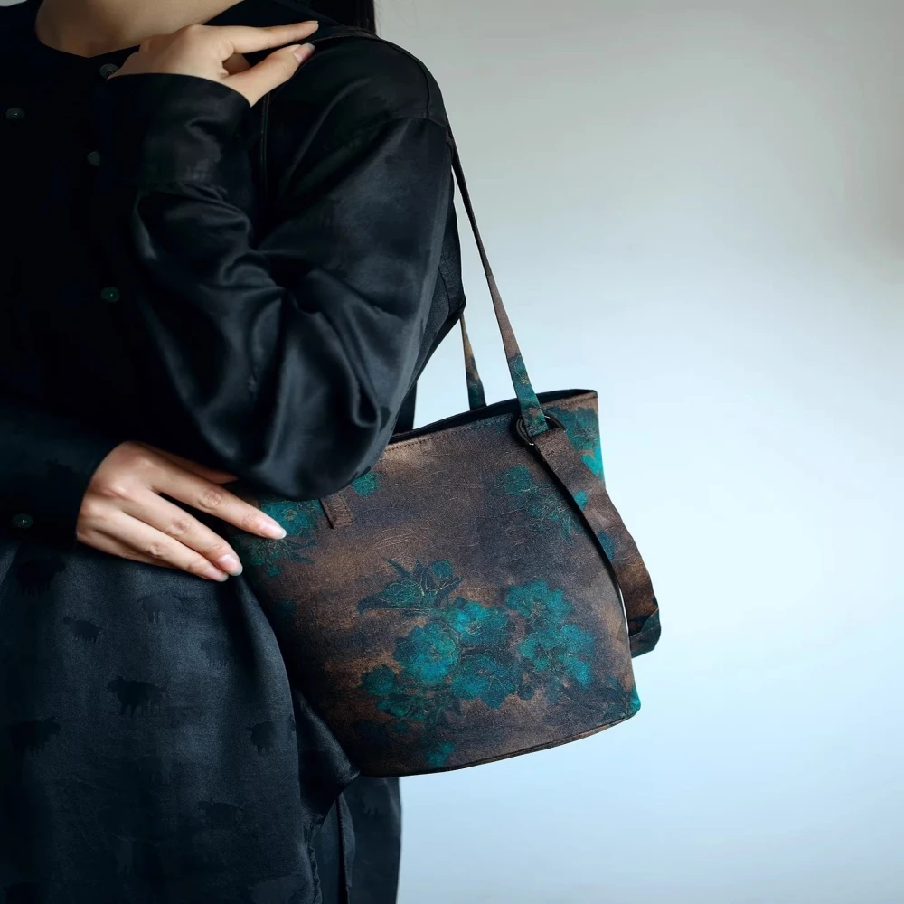 Retro Single Shoulder Bucket Bags for Woman Original Brown Flower Printed Shopping Bags Large Capacity Commute Tote Bags Handbag
