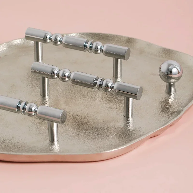 Galvanisierter Luxus-Schubladengriff aus Messing, langer Griff für Kleiderschrank, Schuhschrank, antiker französischer Silber-Schranktürgriff – Detail 18