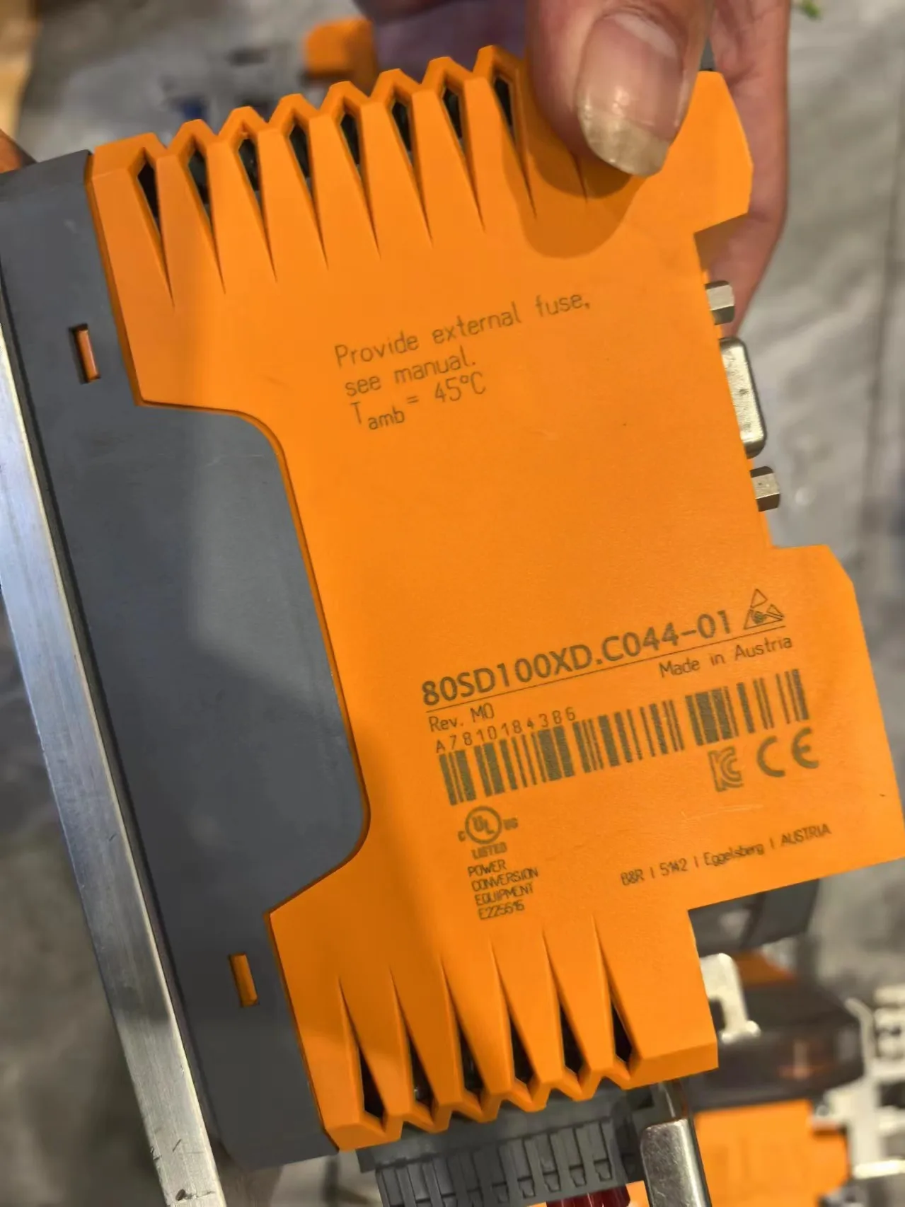 80SD100XD.C044-01 Сервопривод для B&R