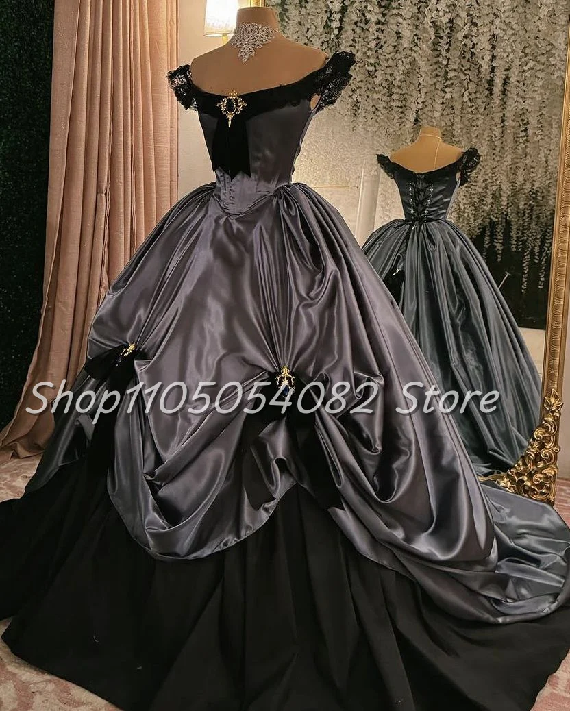 Special Medieval Victorian-Style Black Bridal Gown Round Neckline with Lace Ruffles A-Line Pleated Train Bridal Gown Customized
